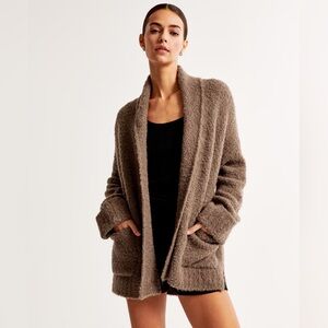 Abercrombie & Fitch A/F Lounge Collection Cardigan in size S/M
